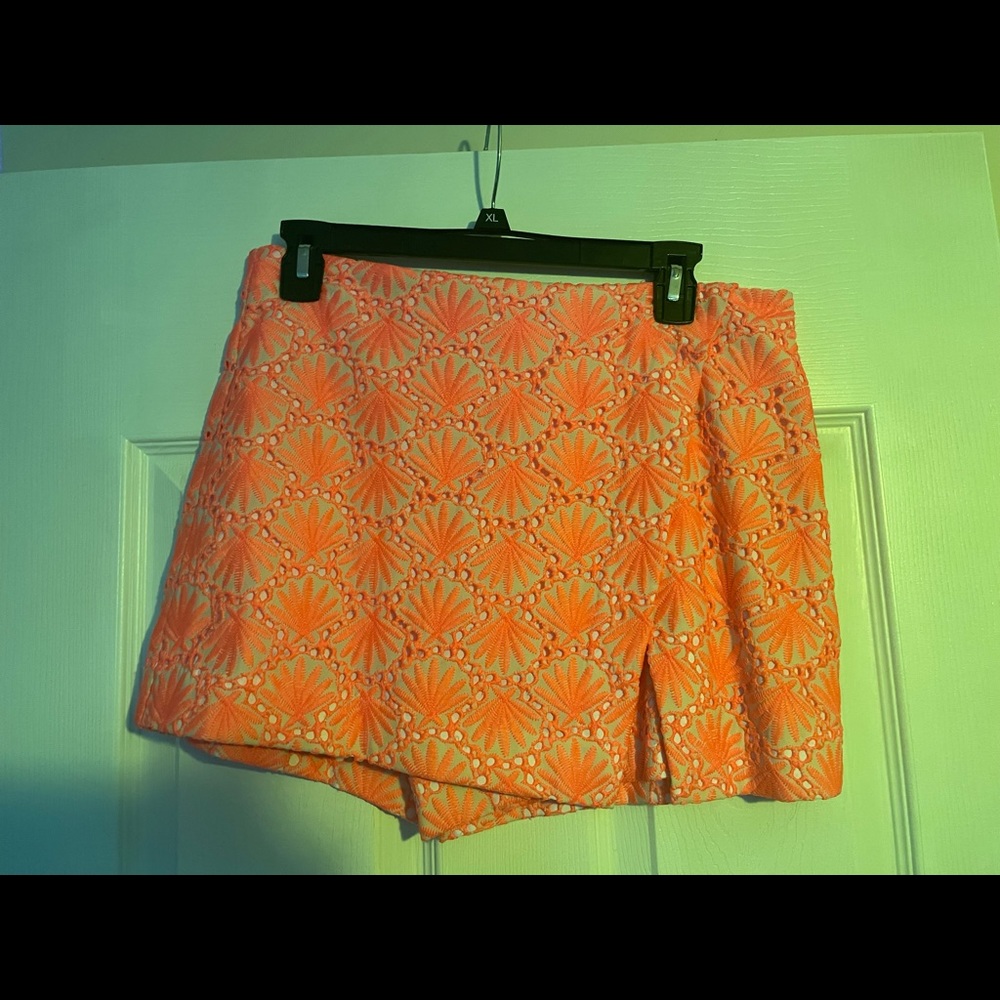 Lilly Pulitzer skort, size 6